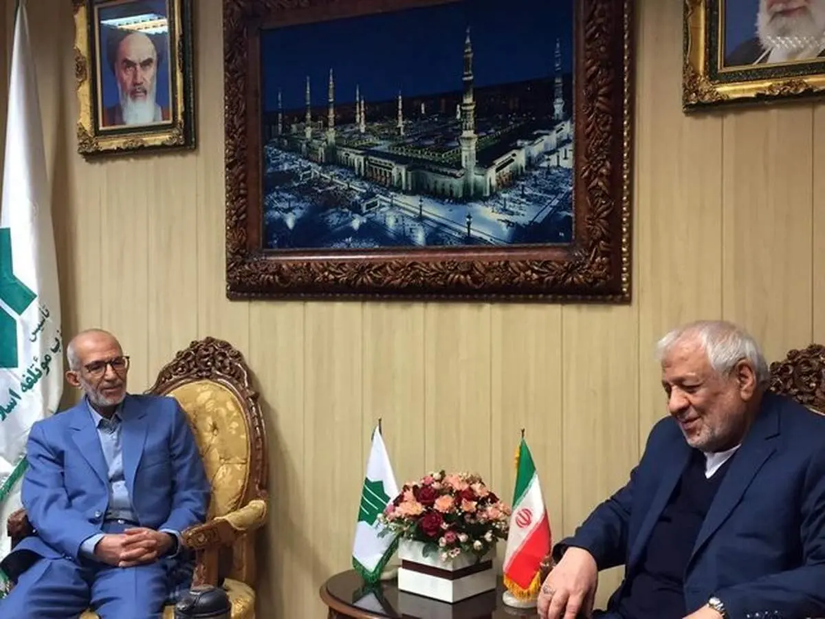 ایران از یمن، حزب الله لبنان، حشدالشعبی عراق و سوریه حمایت میکند