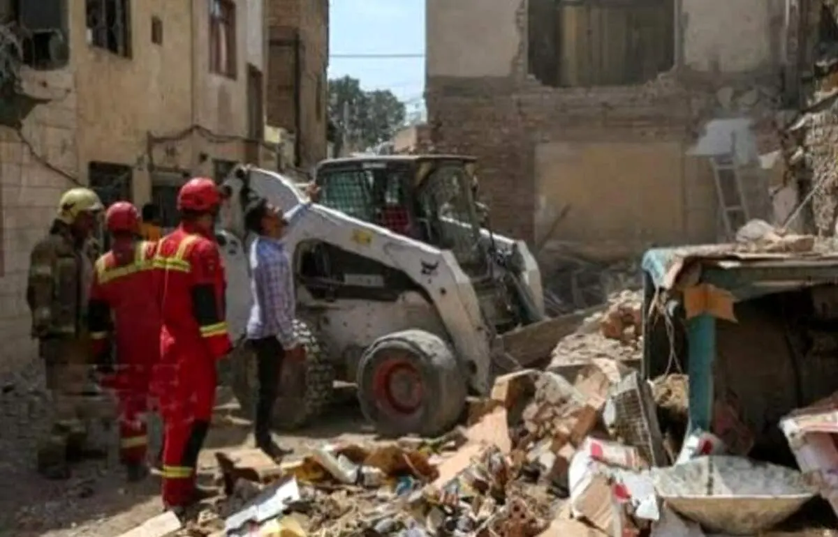 ریزش ساختمان در یزد/ مرگ یک نفر و مصدومیت یک نفر دیگر