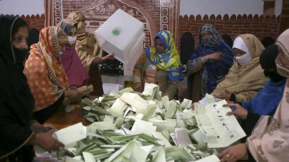 ۲ کشته و ۱۳ زخمی نتیجه درگیری انتخاباتی در پاکستان 