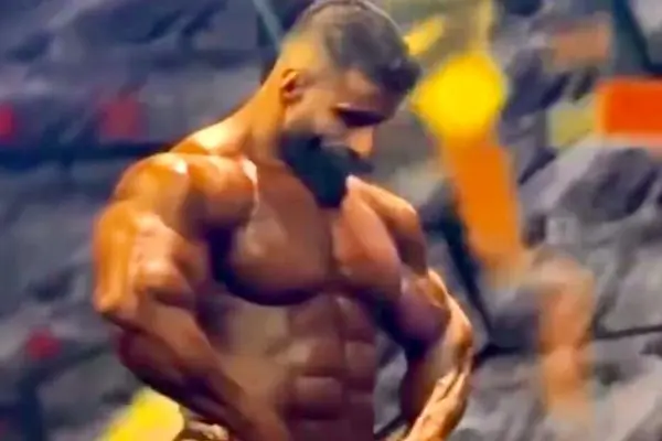 واکنش جنجالی هادی چوپان پیش از انتخابات فدراسیون بدنسازی 