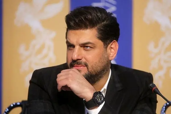 سام درخشانی استعفا داد