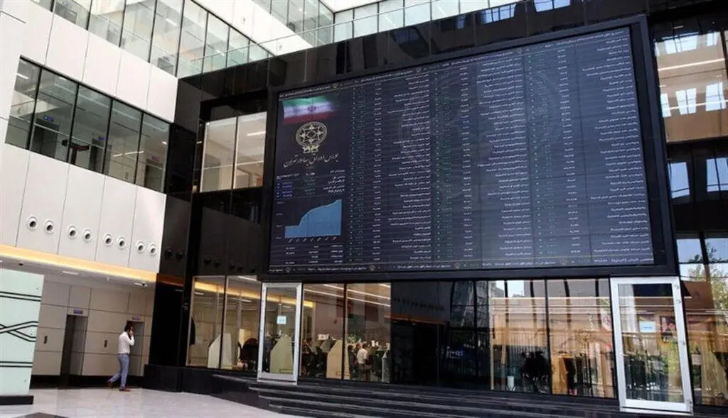 شاخص بورس وارد کانال ۳.۳ میلیون واحد شد