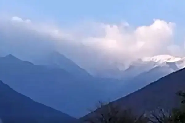 ببینید/ اولین برف پاییزی در مازندران؛ ارتفاعات کلاردشت سفیدپوش شد