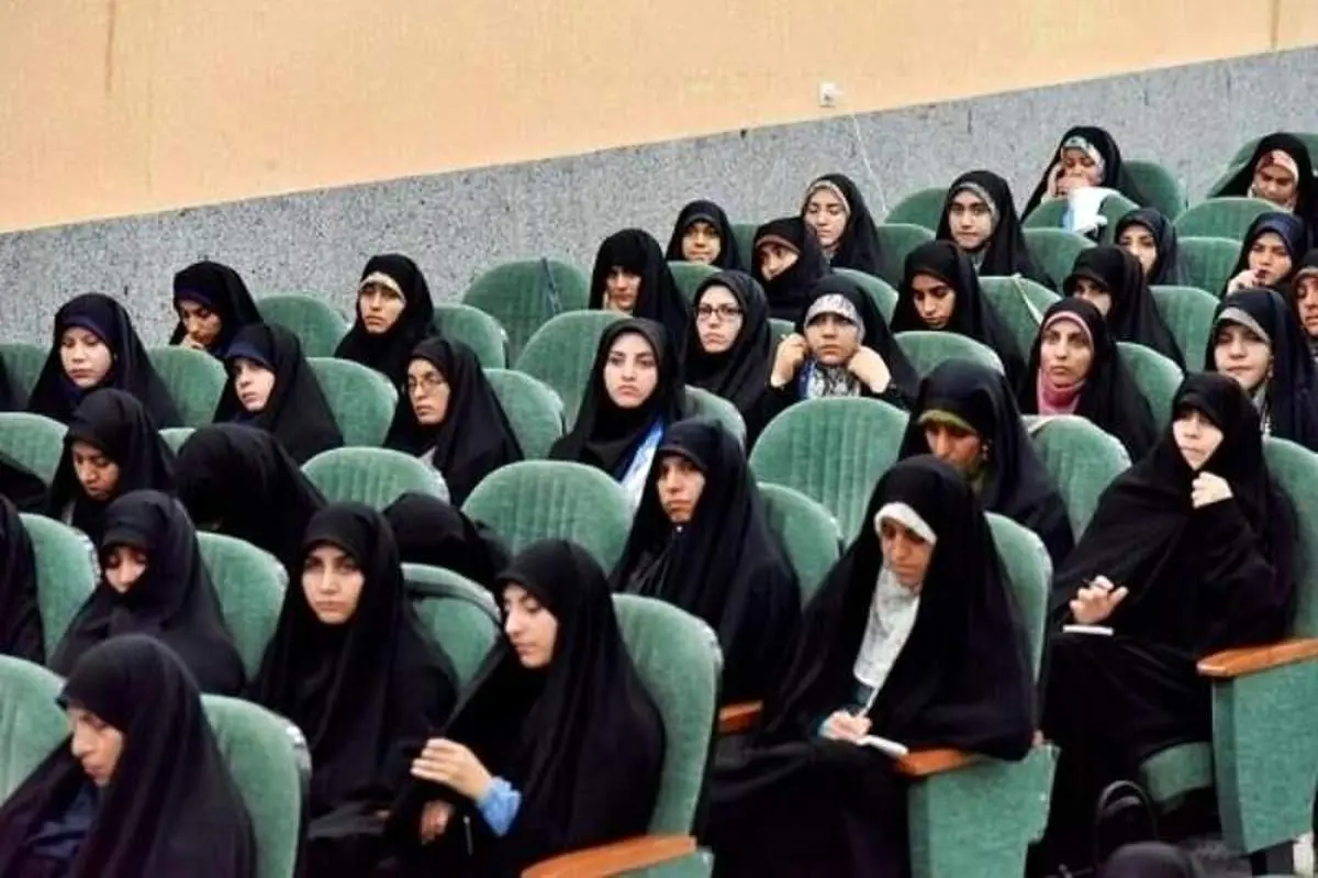 زنان طلبه وارد عرصه بازیگری شوند!
