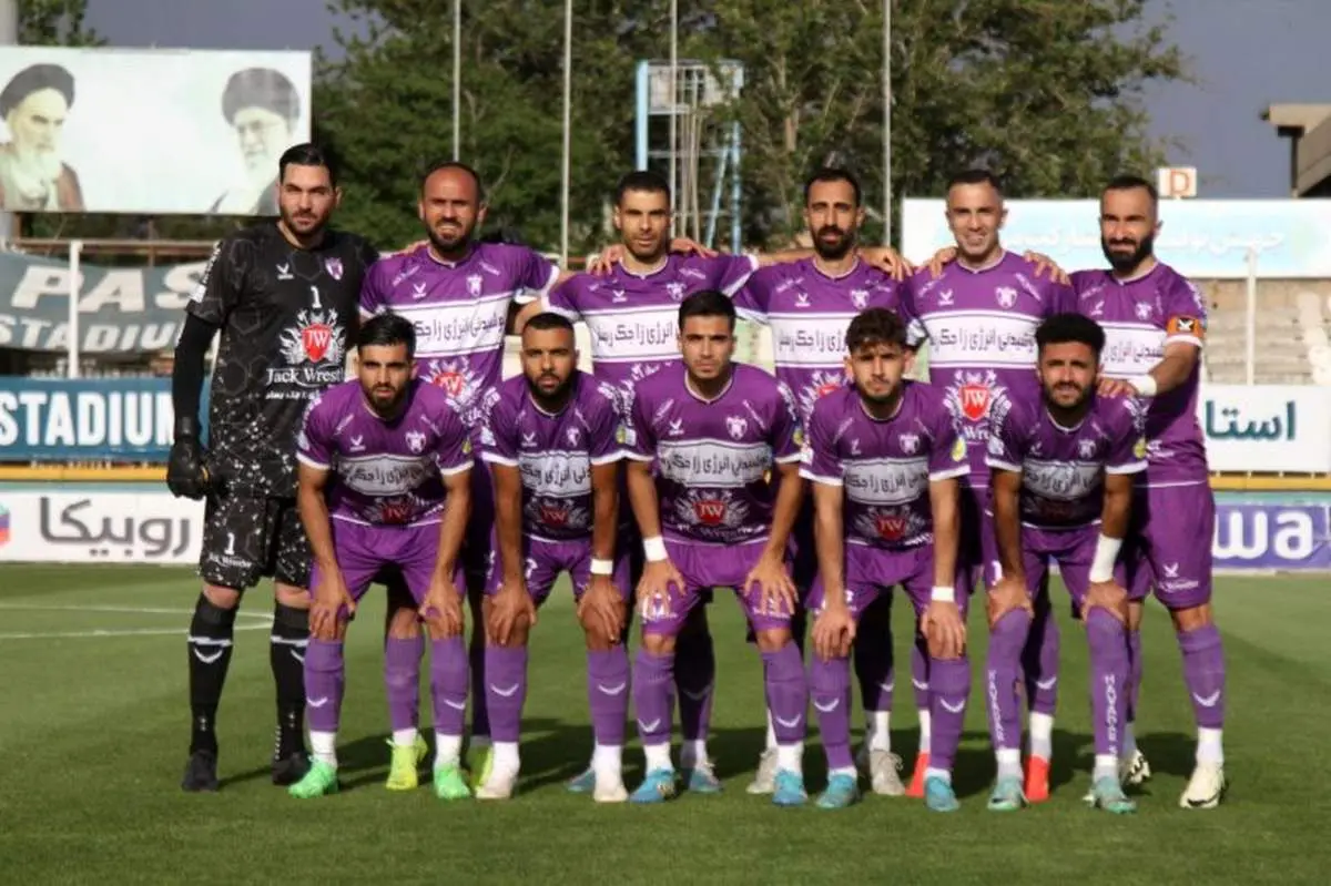 هوادار جور پرسپولیس و استقلال را میکشد