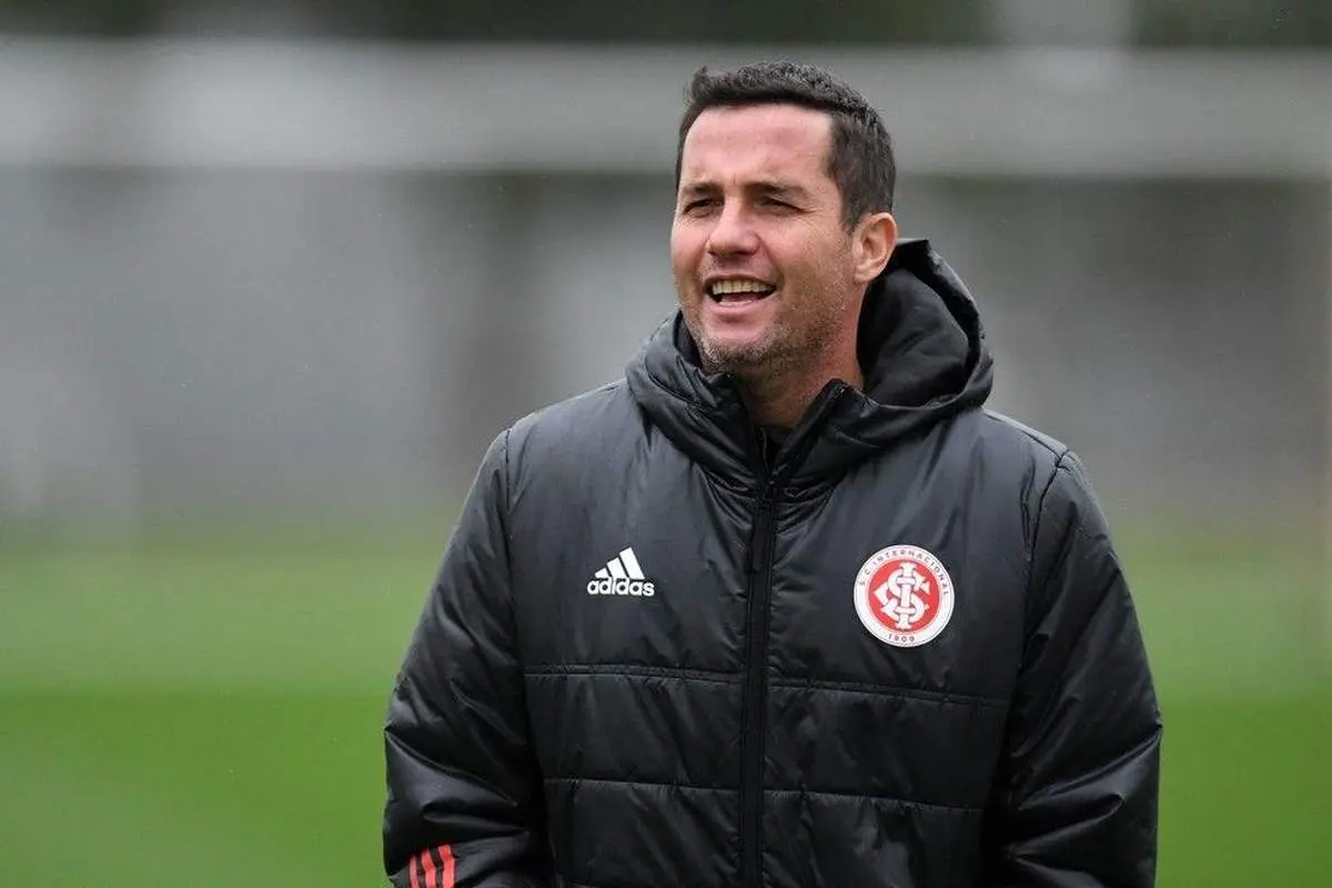 انتقاد تند یک پرسپولیسی از اوسمار