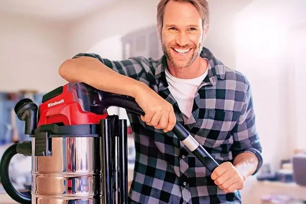 علت روشن نشدن جارو برقی سطلی؟