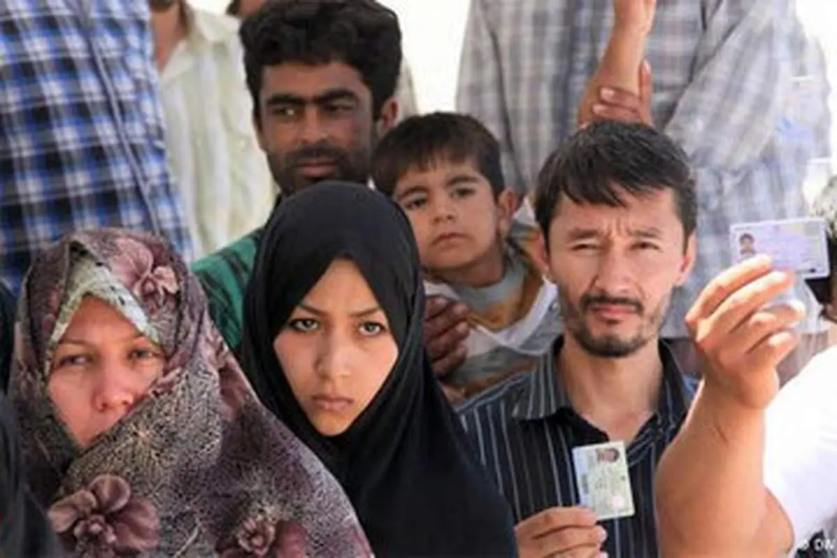 روزی ۱۰ هزار افغان وارد ایرانی می شوند/ یک پنجم جمعیت افغانستان در ایران حضور دارند/ بخش بزرگی از آن ها ارتشی بوده اند