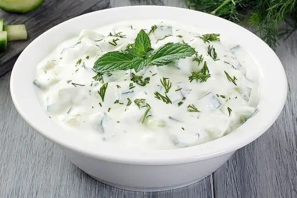 چگونه یک ماست شیرین و سفت تهیه کنیم؟
