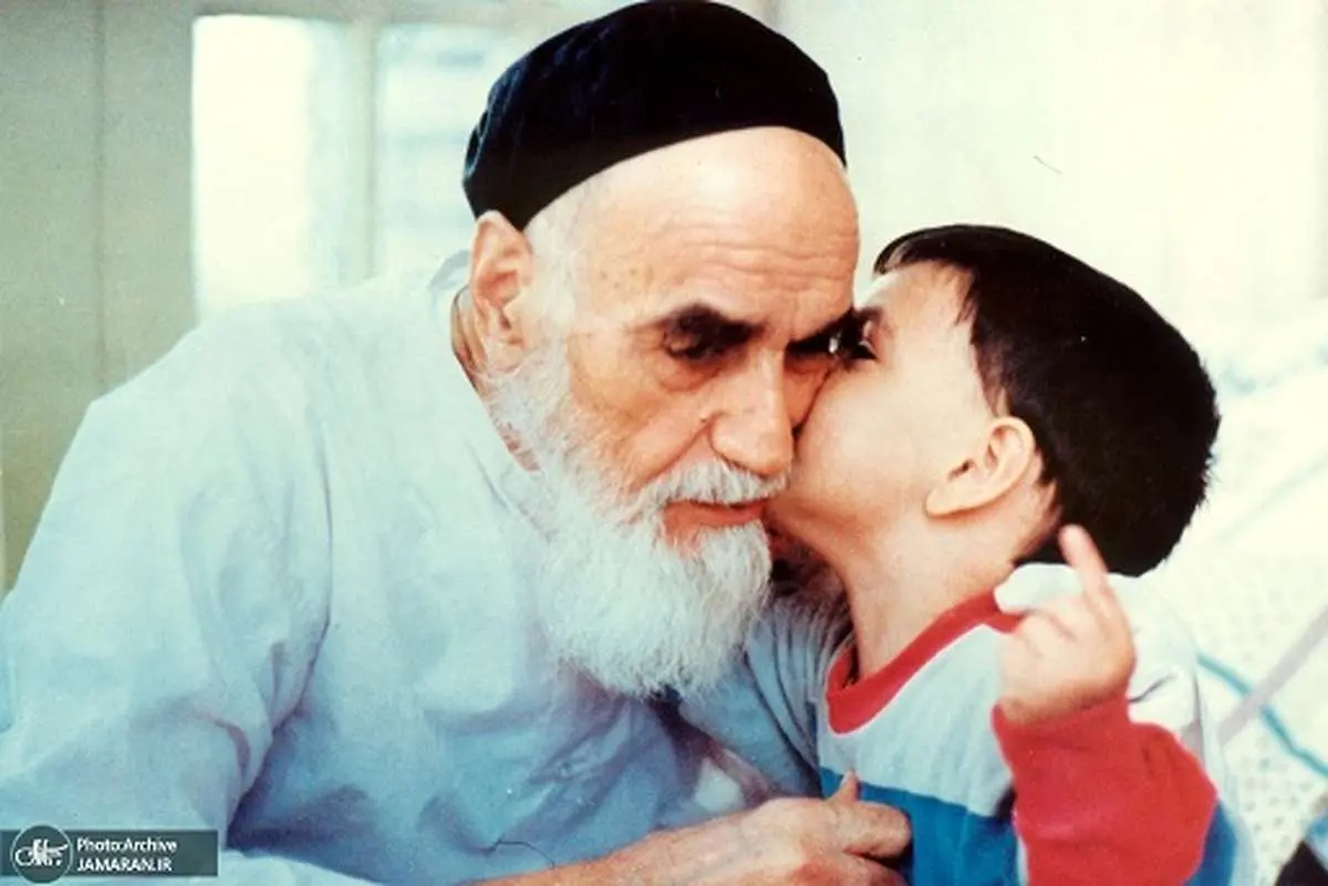 کوچکترین نوه امام خمینی را ببینید/عکس 