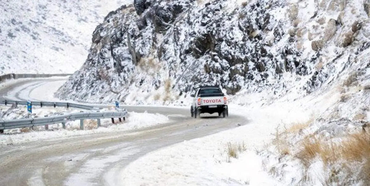 بارش برف و باران در جادههای این ۱۵ استان