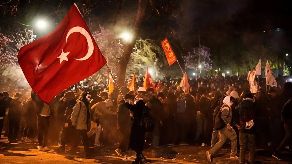 ورود و خروج مردم از استانبول ممنوع شد