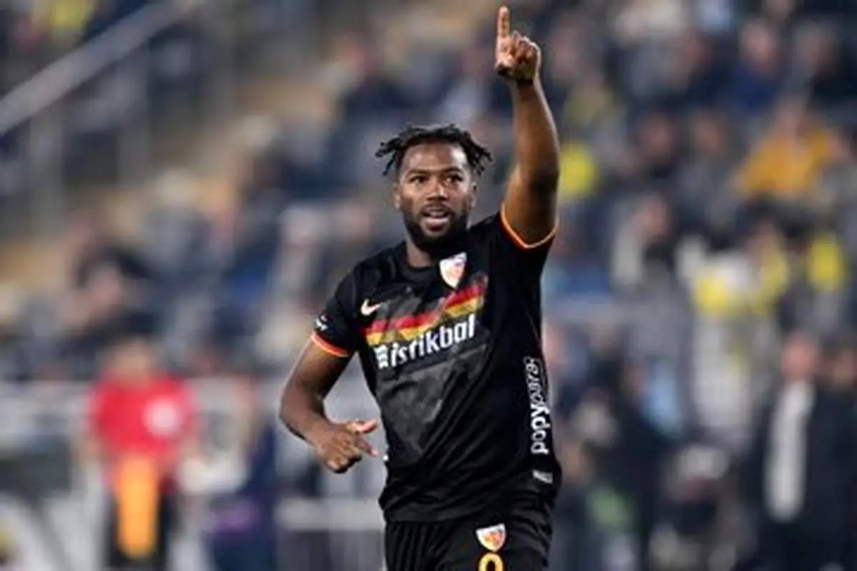 خبر خوش برای استقلال از ترکیه رسید/این ستاره به تهران می آید