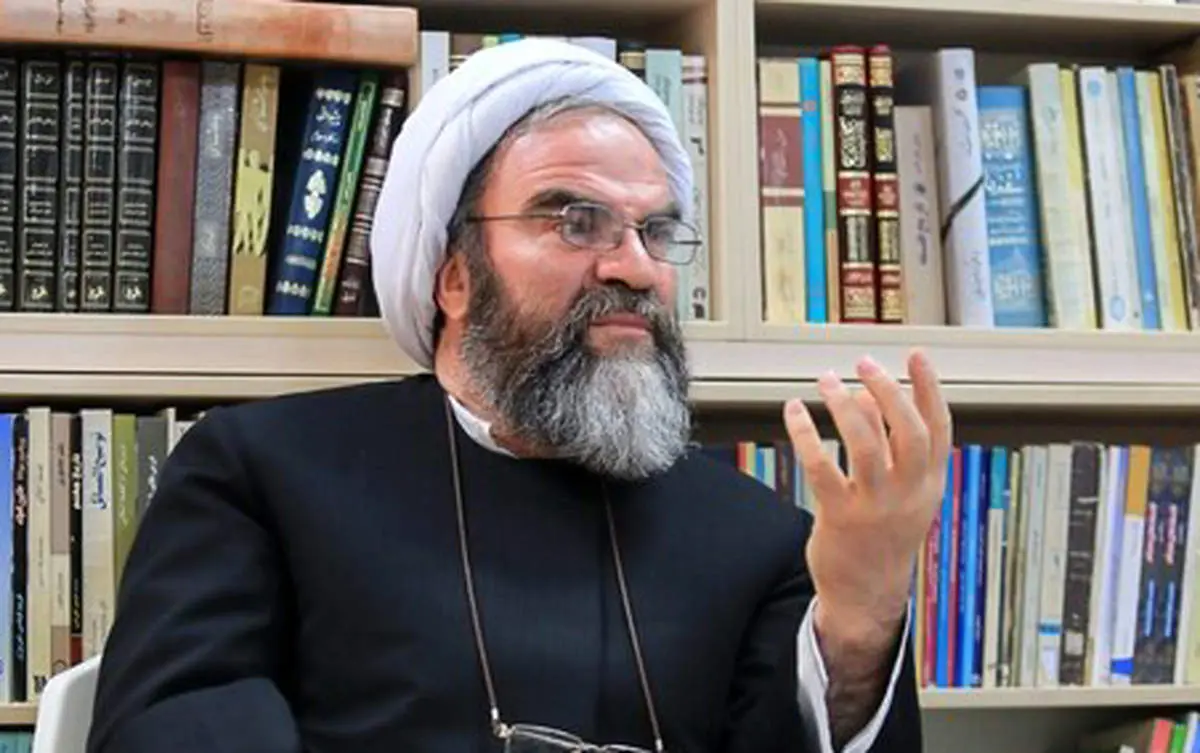 هدف پزشکیان است، ظریف بهانه