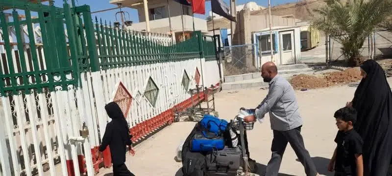  زائران ایرانی از گذرگاه المنذریه ظرف یک ساعت وارد خاک عراق می‌شوند