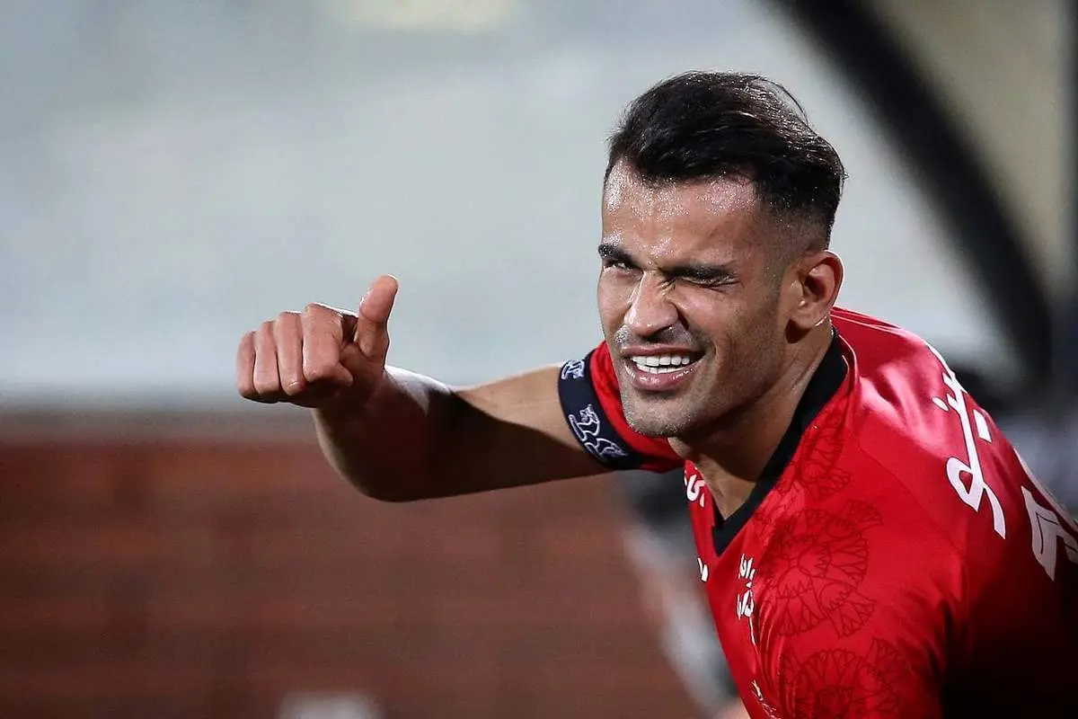 پرسپولیس با مهاجم گلزن توافق کرد/ رقم قرارداد مشخص شد