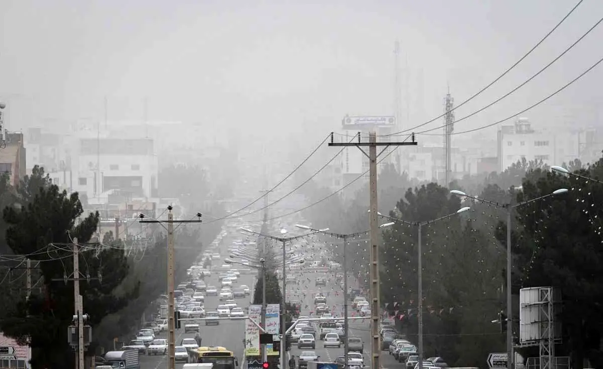 هوای تهران در وضعیت قرمز/ حتی الامکان در خانه بمانید 