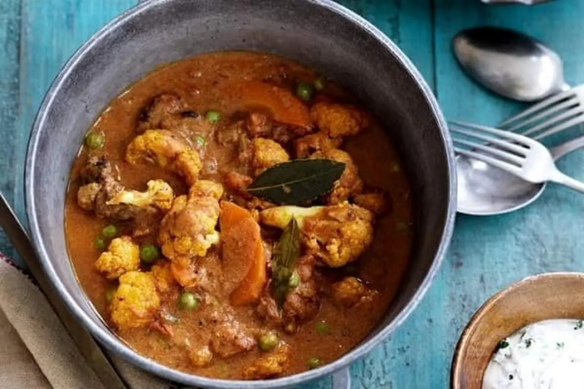 طرز تهیه خوراک گل کلم/ این غذای خوشمزه شمالی را از دست ندهید