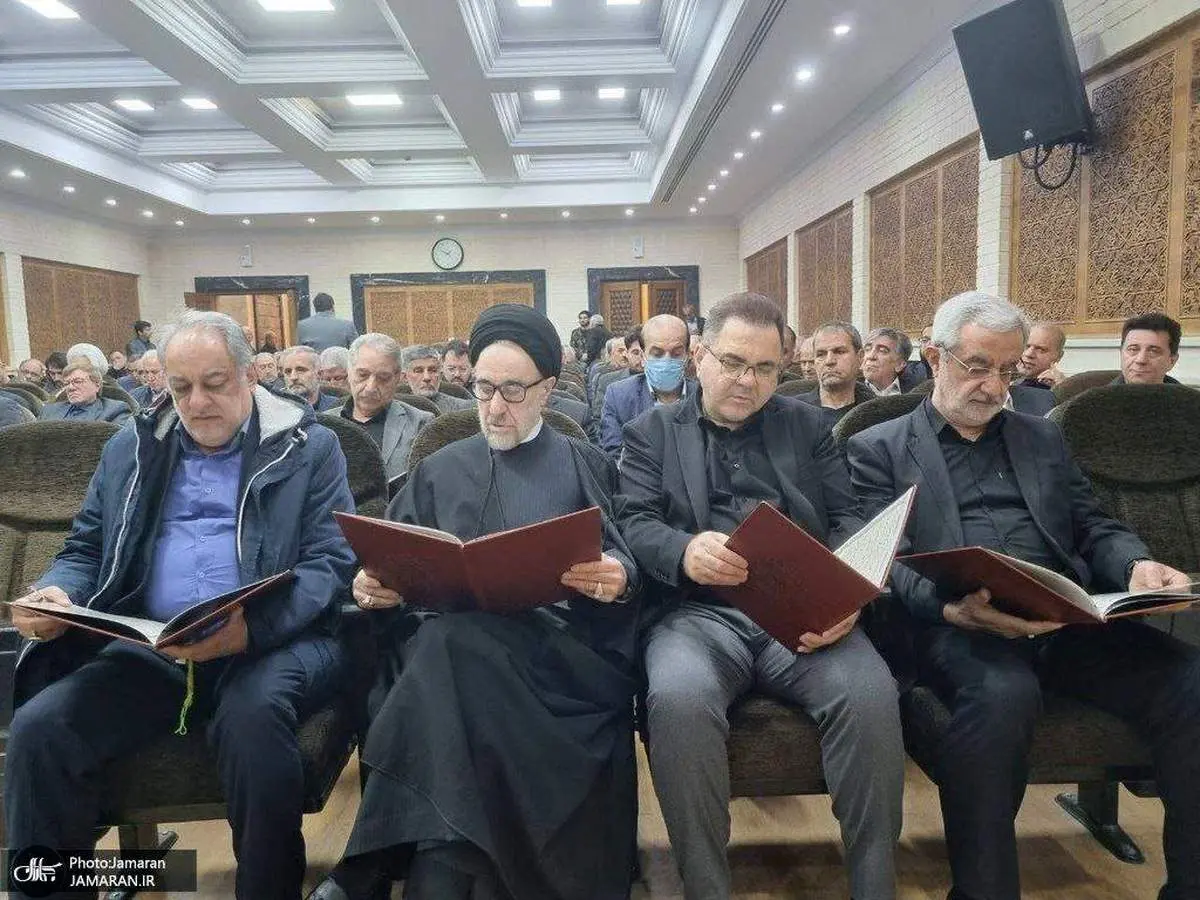خاتمی در مراسم ترحیم زهرا شجاعی/ عکس