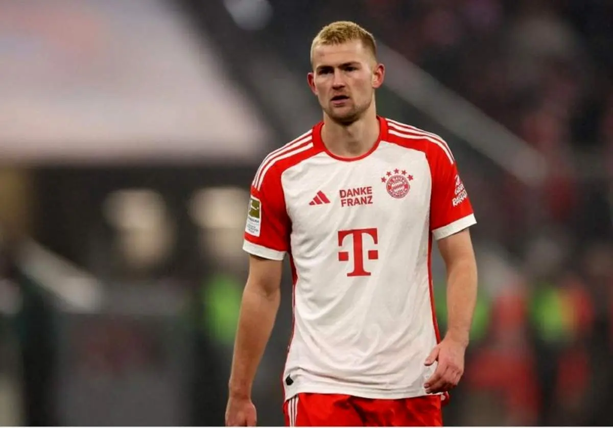 آژاکس را که میبینم، حالم بد میشود