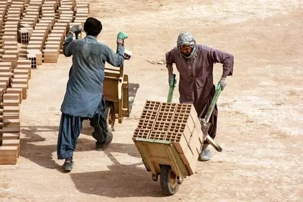 کارفرمایی افغانستانی‌ها در بازار کار ایران