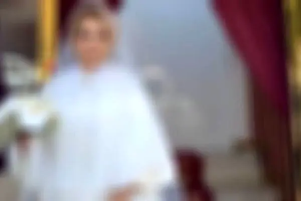 پشت پرده ویدیوی«عروس 14 ساله» در آرایشگاه! / فیلم