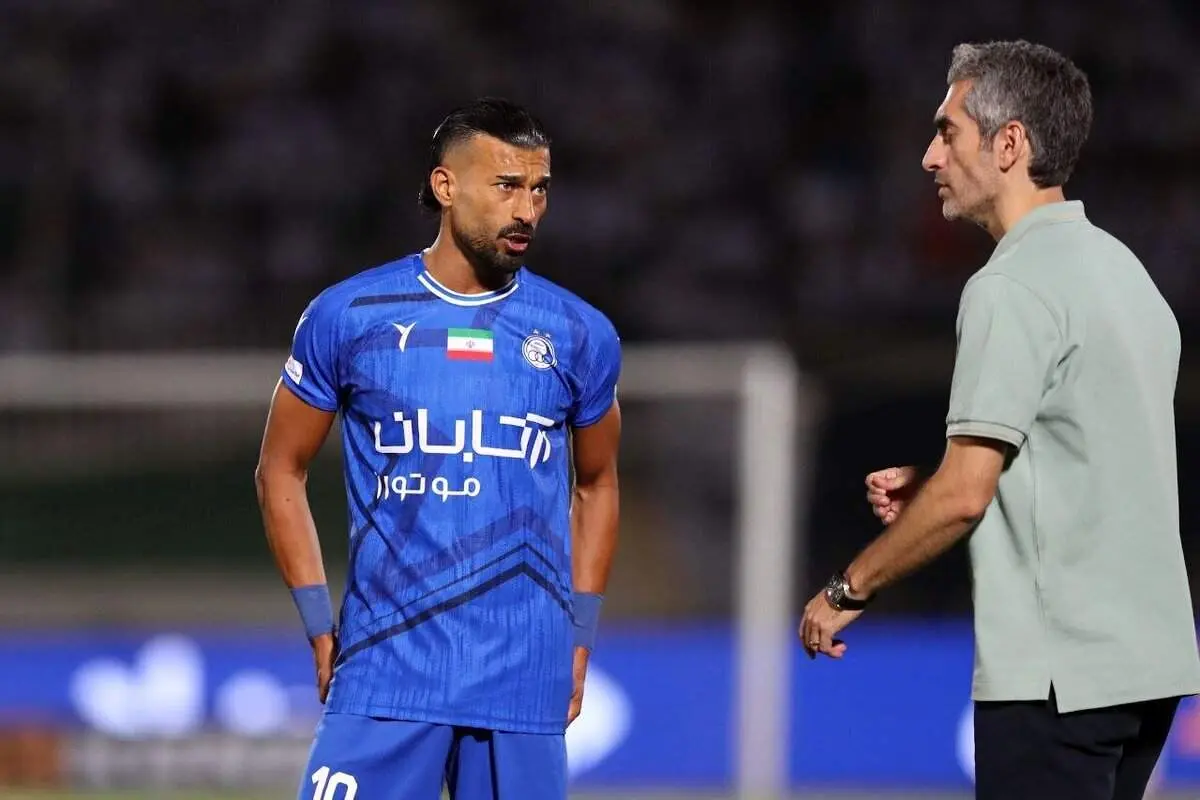 واکنش عجیب رامین رضاییان درباره تمدید قرارداد با استقلال 