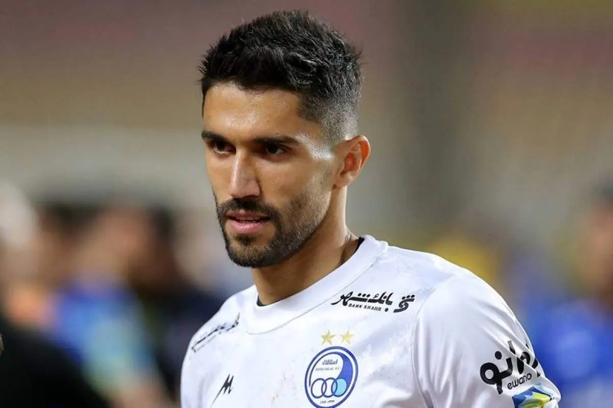 کاپیتان استقلال داور VAR شد!+عکس