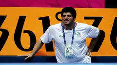 رسول خادم در کنار خانواده صابر کاظمی/ عکس

