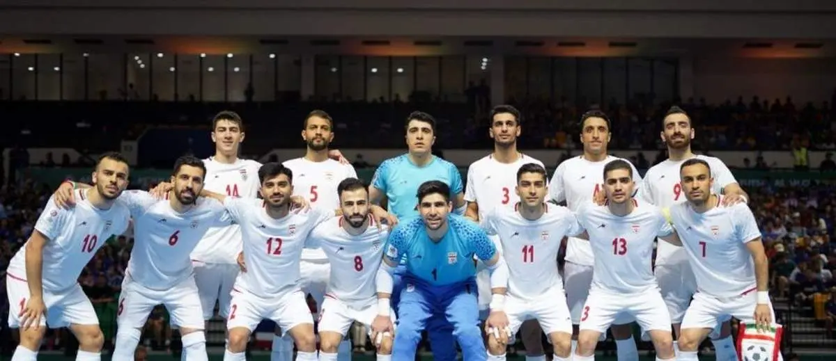 قلم قرمز روی نام ۴ ملیپوش