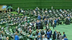 حمله به دولت از تریبون مجلس