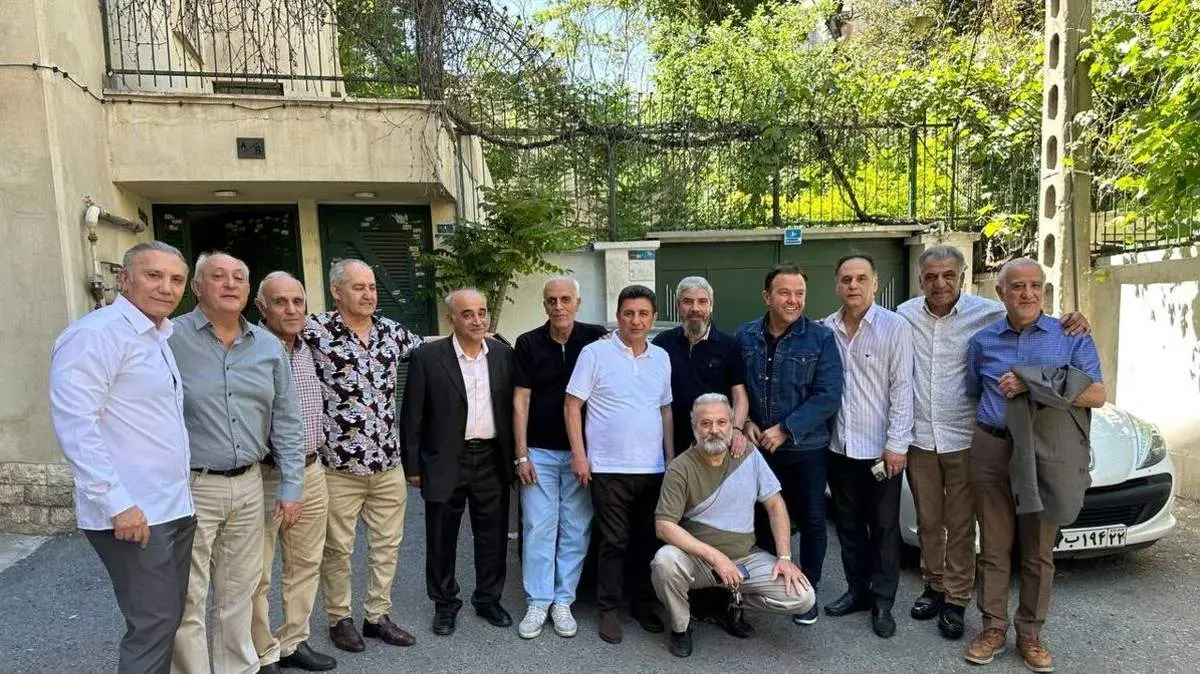 دورهمی قلعهنویی با چند پرسپولیسی/ عکس