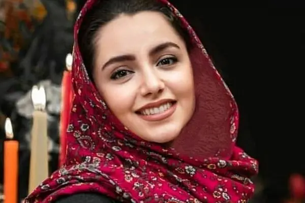 واکنش پشه به بهانه‌جویی نازنین بیاتی/ توجیهات شروع شد، دیگه بده بزنیم یا نه؟!/ ویدیو
