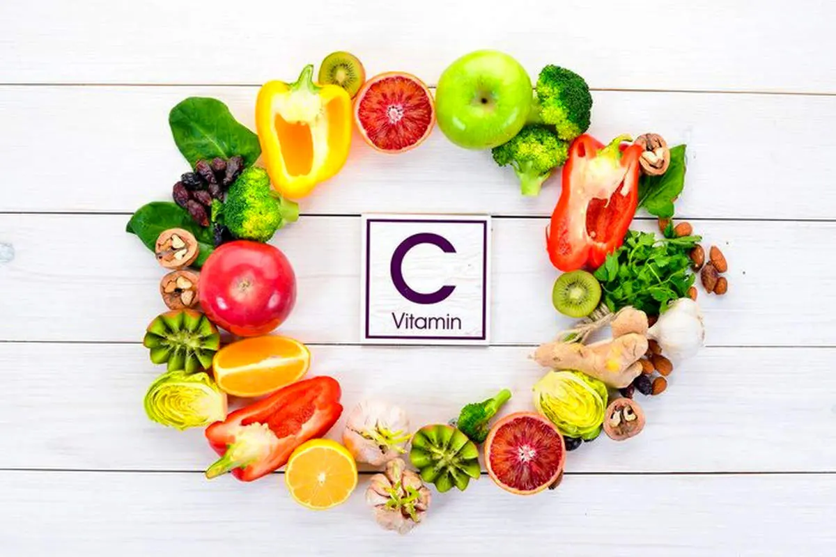 ویتامینهای موثر در جوانسازی پوست دور چشم و زیبایی آن