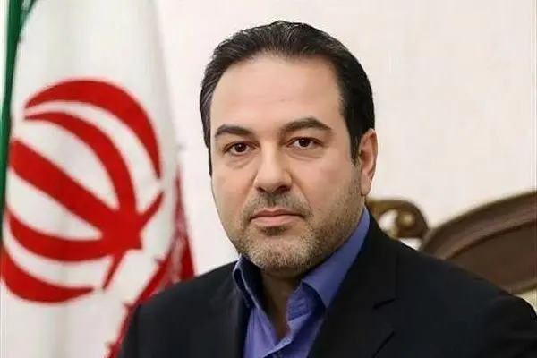 ببینید/ توهین تحقیرآمیز معاون وزیر بهداشت به خبرنگار در نشست خبری / بیوگرافی علیرضا رئیسی 