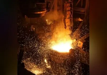 رکورد ذوب‌گیری با ۸۳۱ ذوب متوالی در فولاد خوزستان شکسته شد