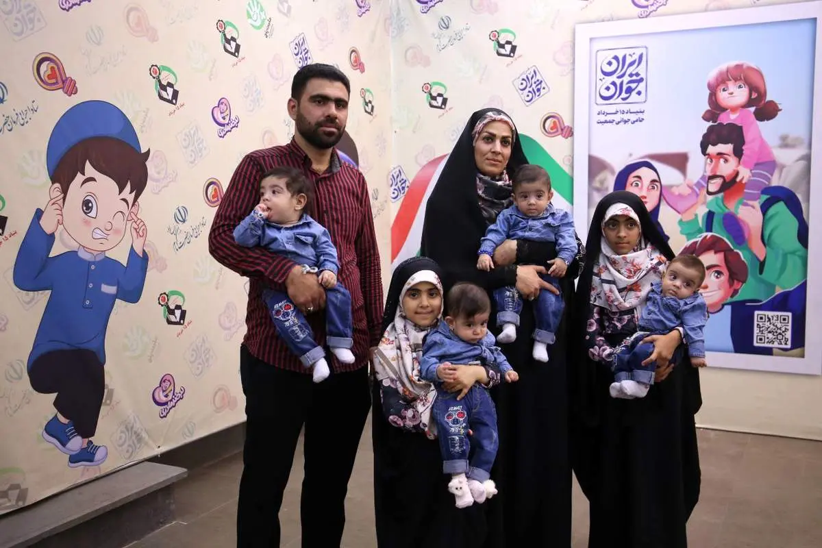  ۴۱۱ خانواده چندقلوها زیر چتر حمایتی بنیاد ۱۵ خرداد