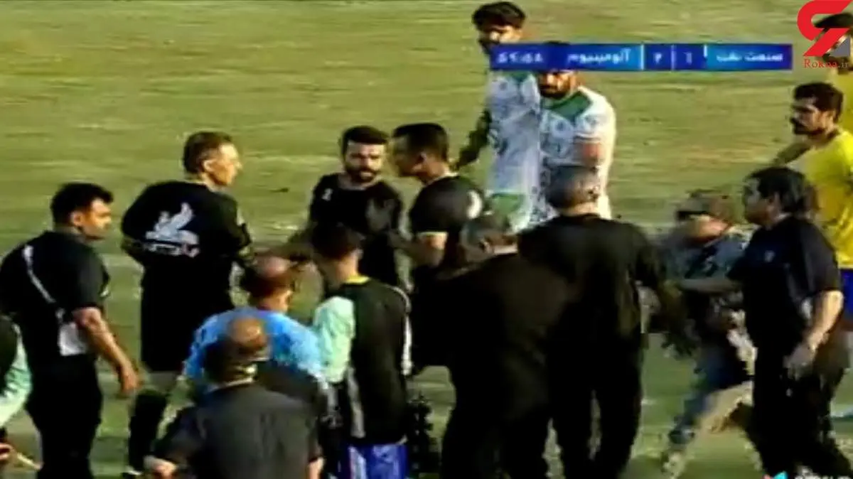 اتفاق بی نظیر در لیگ برتر : لغو پنالتی پس از درگیری 