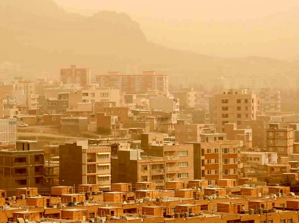 آلودگی شدید هوای اراک/شرکت گاز استان مرکزی عذرخواهی کرد