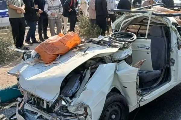 تصادف مرگبار در صالح‌آباد/ سه کشته در برخورد وانت و تریلی