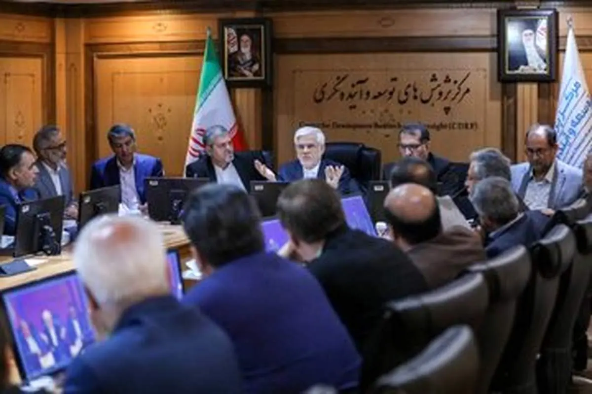 عارف: فراکسیون امید مجلس دهم یکی از منظمترین فراکسیونهای مجالس ایران است