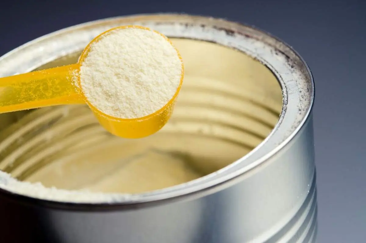 ۲ راه تشخیص اصالت شیر خشک