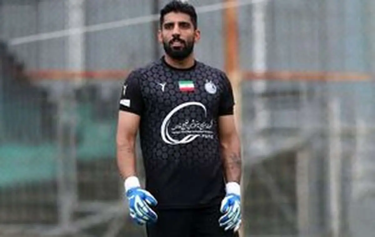 فر عباسی پشیمان شد/ با ساپینتو حرف زدم، در استقلال می‌مانم