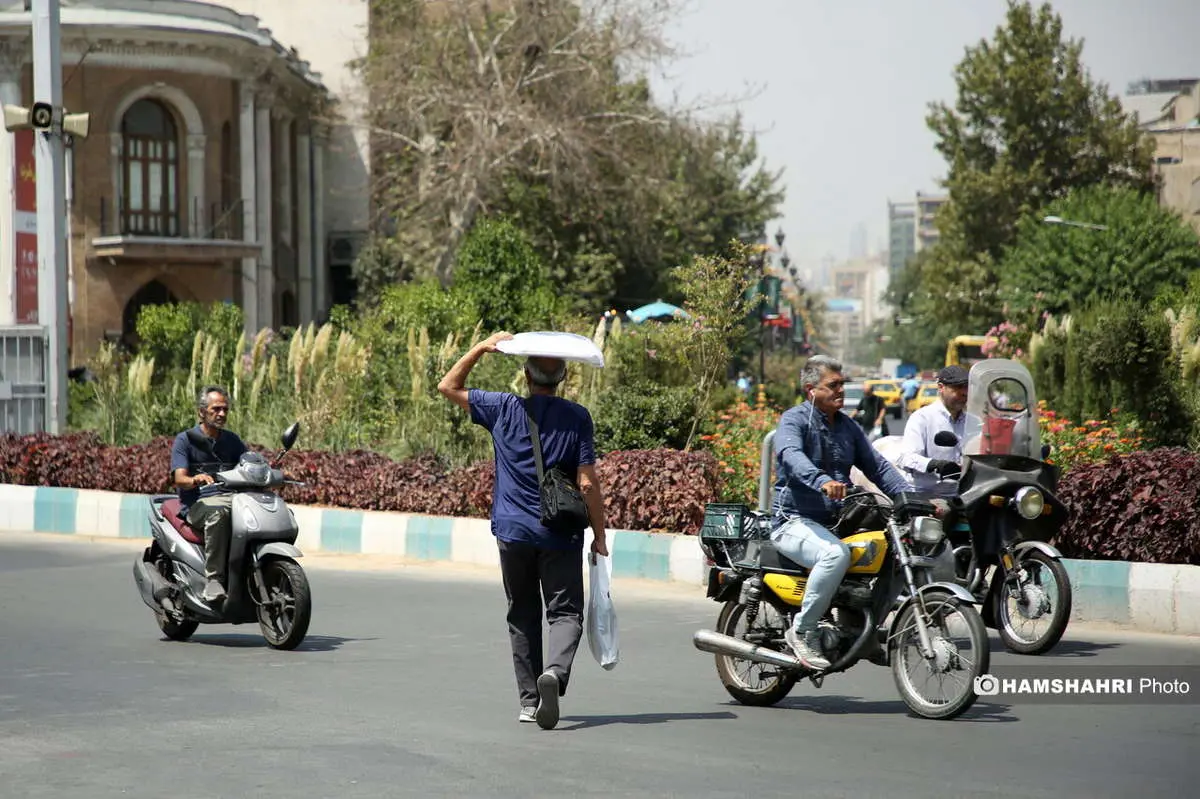 گرما دوباره از راه رسید / گرد و خاک در ۱۳ استان