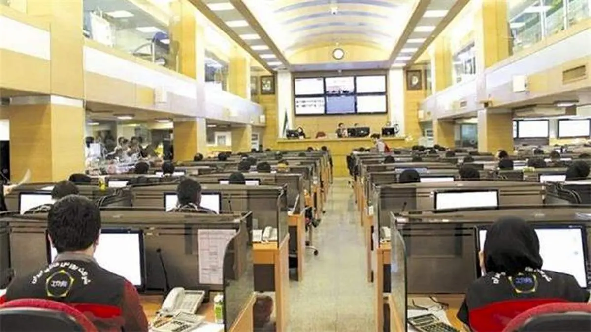 ترافیک عرضهها در تالار صنعتی و پتروشیمی بورس کالا