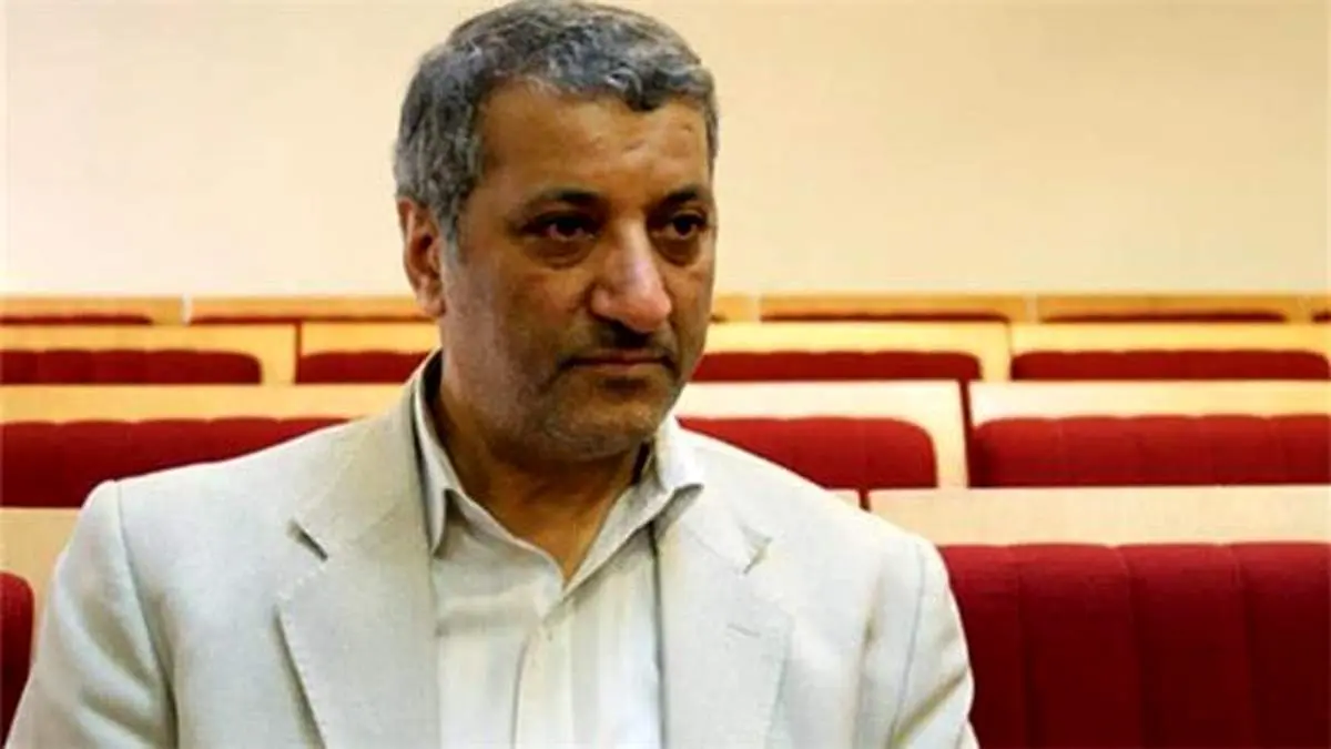 بعد از پیروزی احمدینژاد در انتخابات ریاست جمهوری، سطح افراد در این رقابت کاهش پیدا کرد/ شاهد شکلگیری دو قطبی «لاریجانی-جهانگیری» خواهیم بود/ آرای خاکستری متعلق به اصلاحطلبان است