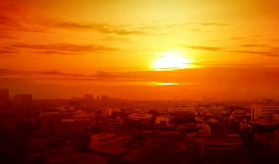 هواشناسی اصفهان دوشنبه 3 شهریور/ هوای گرم و غبارآلود ادامه می‌یابد