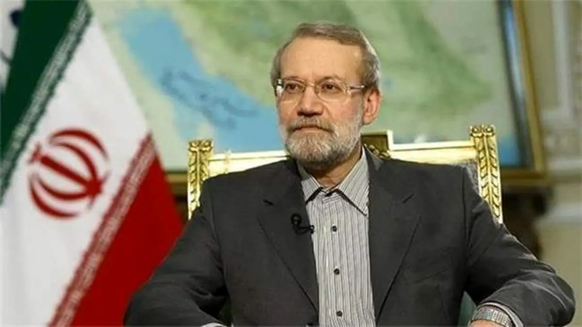 جلیلی: کارنامه کار خودتان را ارائه دهید/ لاریجانی: اجازه ندادیم اقلیتی بیمنطق، ایران را با تندروی به لبۀ پرتگاه ببرند