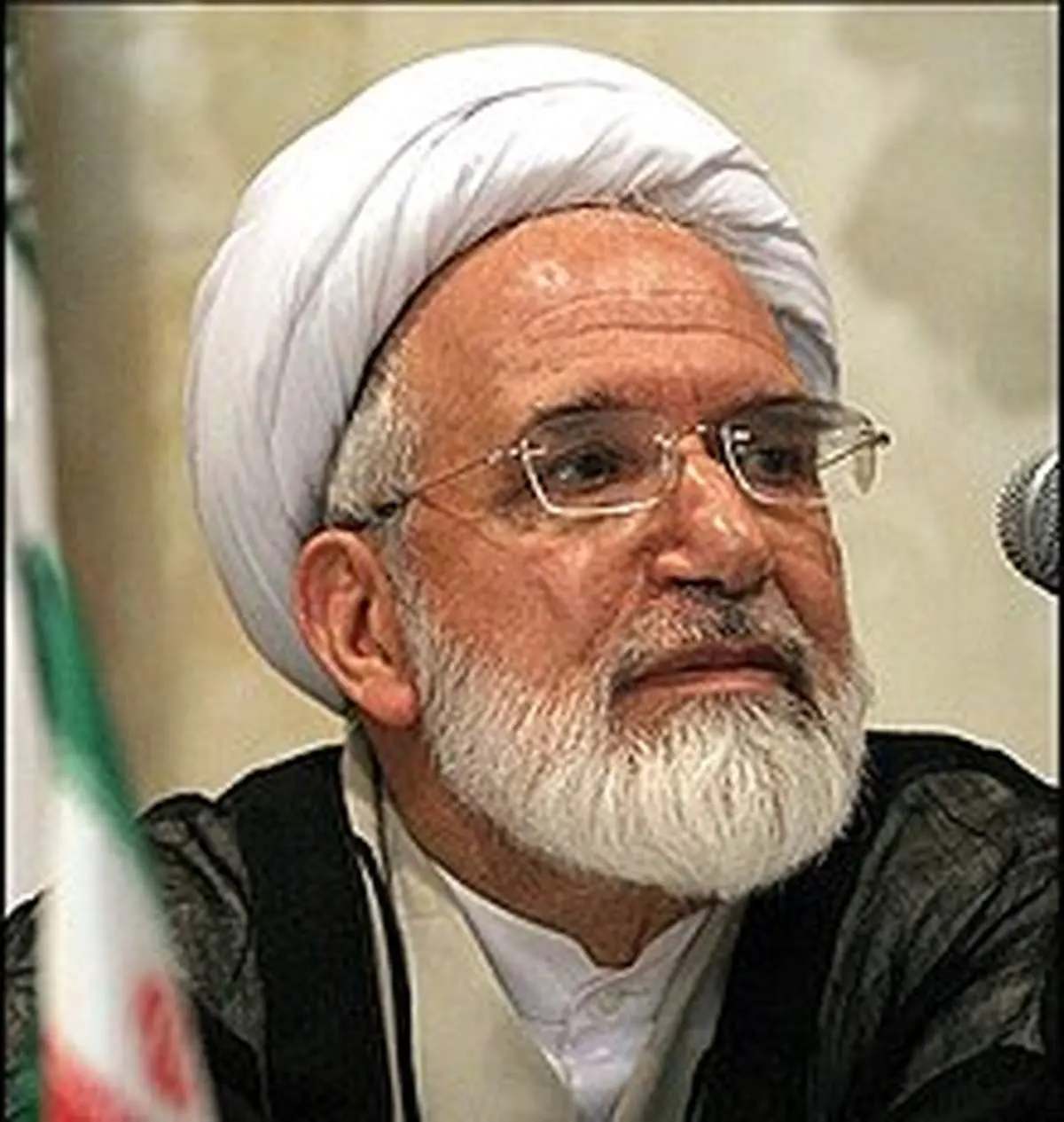 کروبی در دیدار با مشاوران میر حسین موسوی/عکس