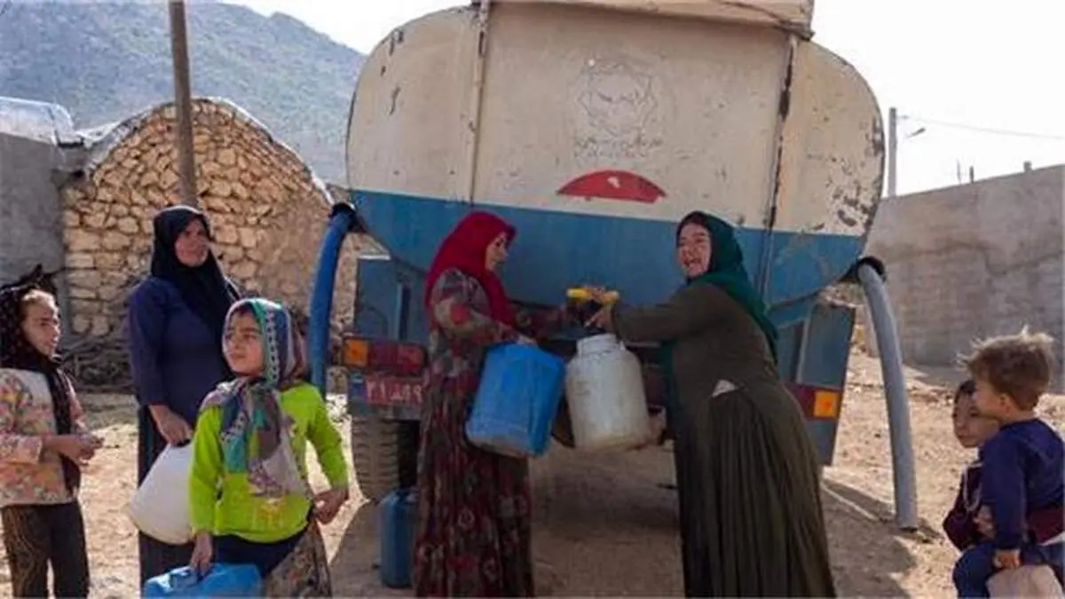 افزایش مصرف آب همزمان با کاهش بیش از ۴۰ درصدی بارشها